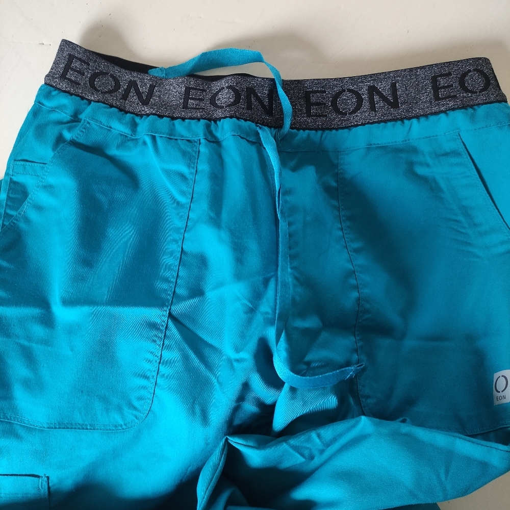 Women's Teal Scrub Set - Picture 6 of 8